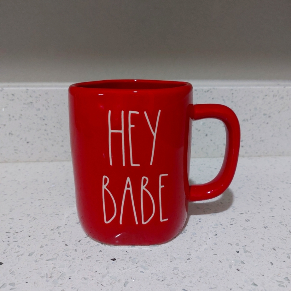 New Rae Dunn HEY BABE mug